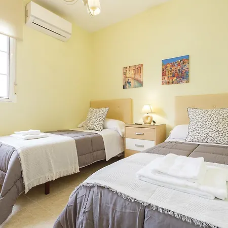 Casa La Brisa Marinera Apartment *